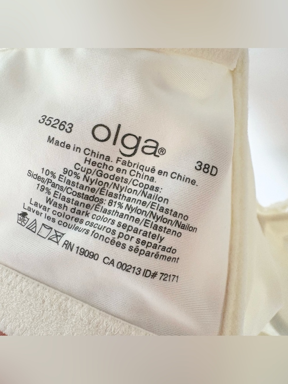 Olga Off White Pretty Lace Unlined Cami Underwire Bra - Picture 5 of 6
